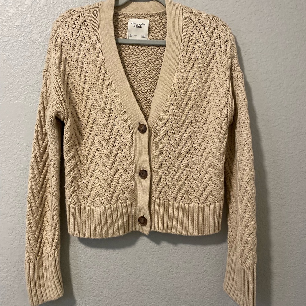 Abercrombie & Fitch Cream Cardigan Sweater